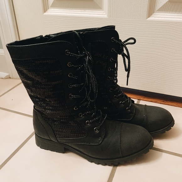 BLACK SEQUIN COMBAT BOOTS - Picture 1 of 5